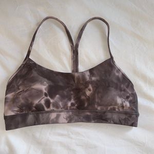 Lululemon Flow Y Nulu Bra